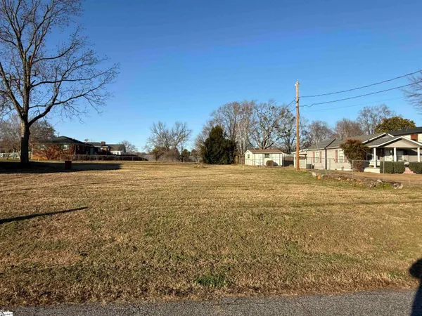 $85,000 | 211 Pine Street, Woodruff, SC 29388