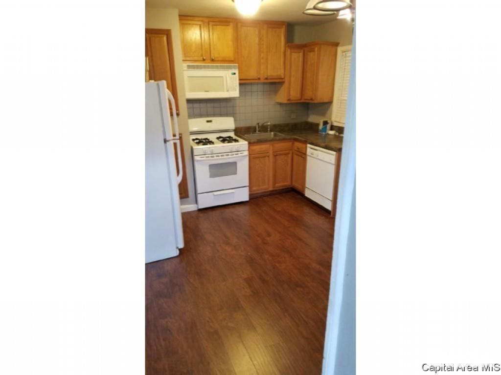 4 Bryant Lane Springfield, IL 62702 - Photo 8 of 24