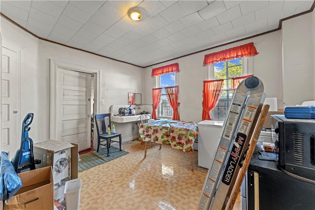 107 Ella Street McKees Rocks, PA 15136 - Photo 27 of 39 a view of a room with gym equipment