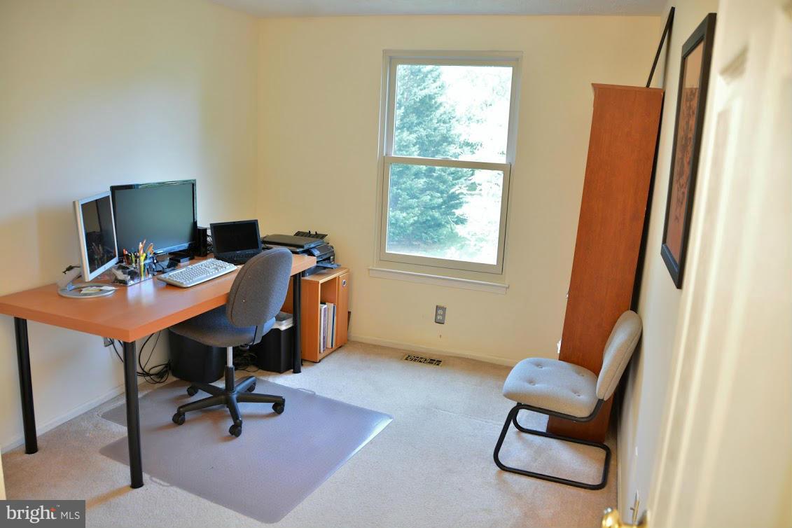 1707 Sundance Drive Reston, VA 20194 - Photo 20 of 29 Bedroom