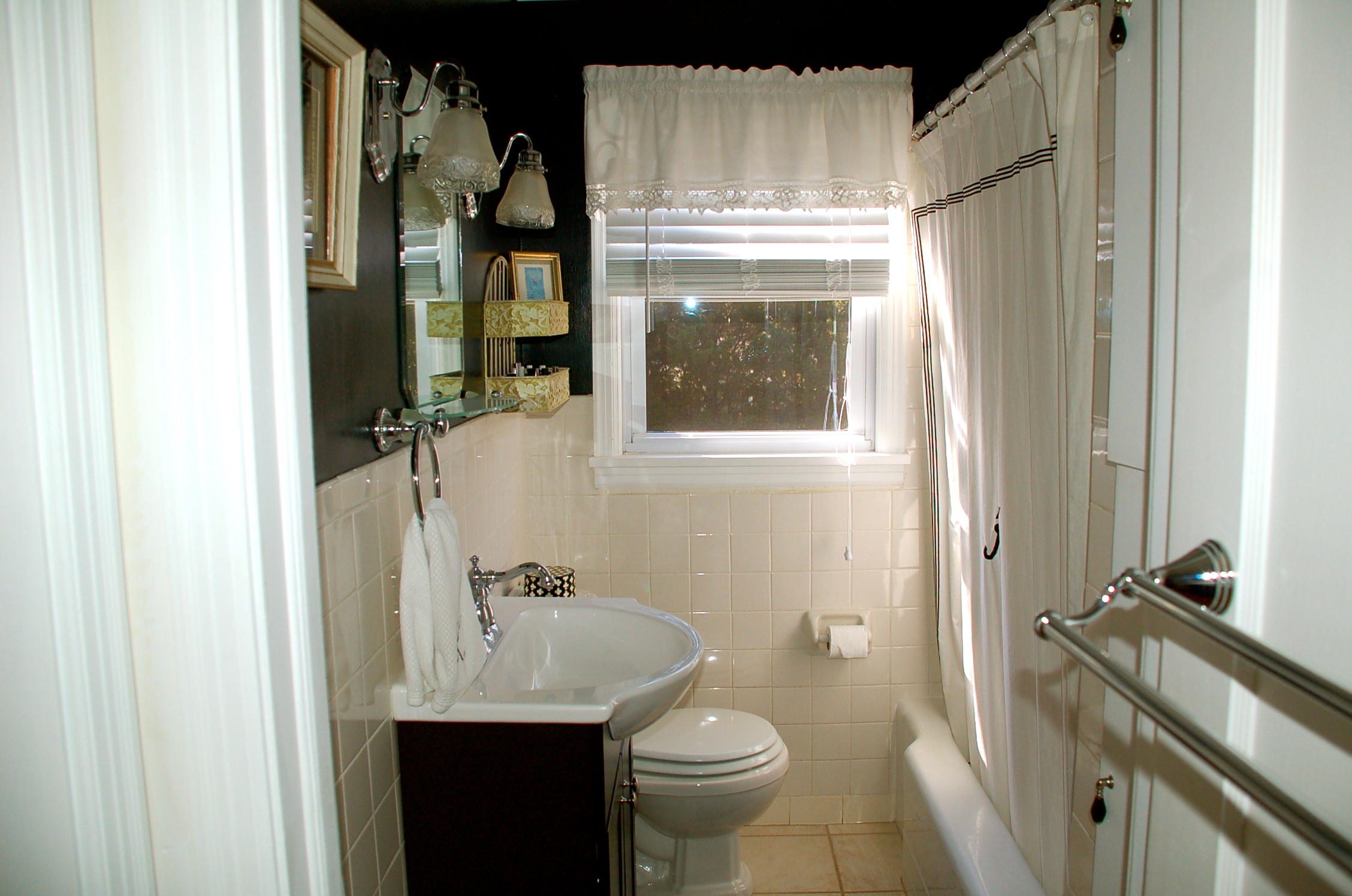 1616 Duncan Road Knoxville, TN 37919 - Photo 14 of 28 updated bath