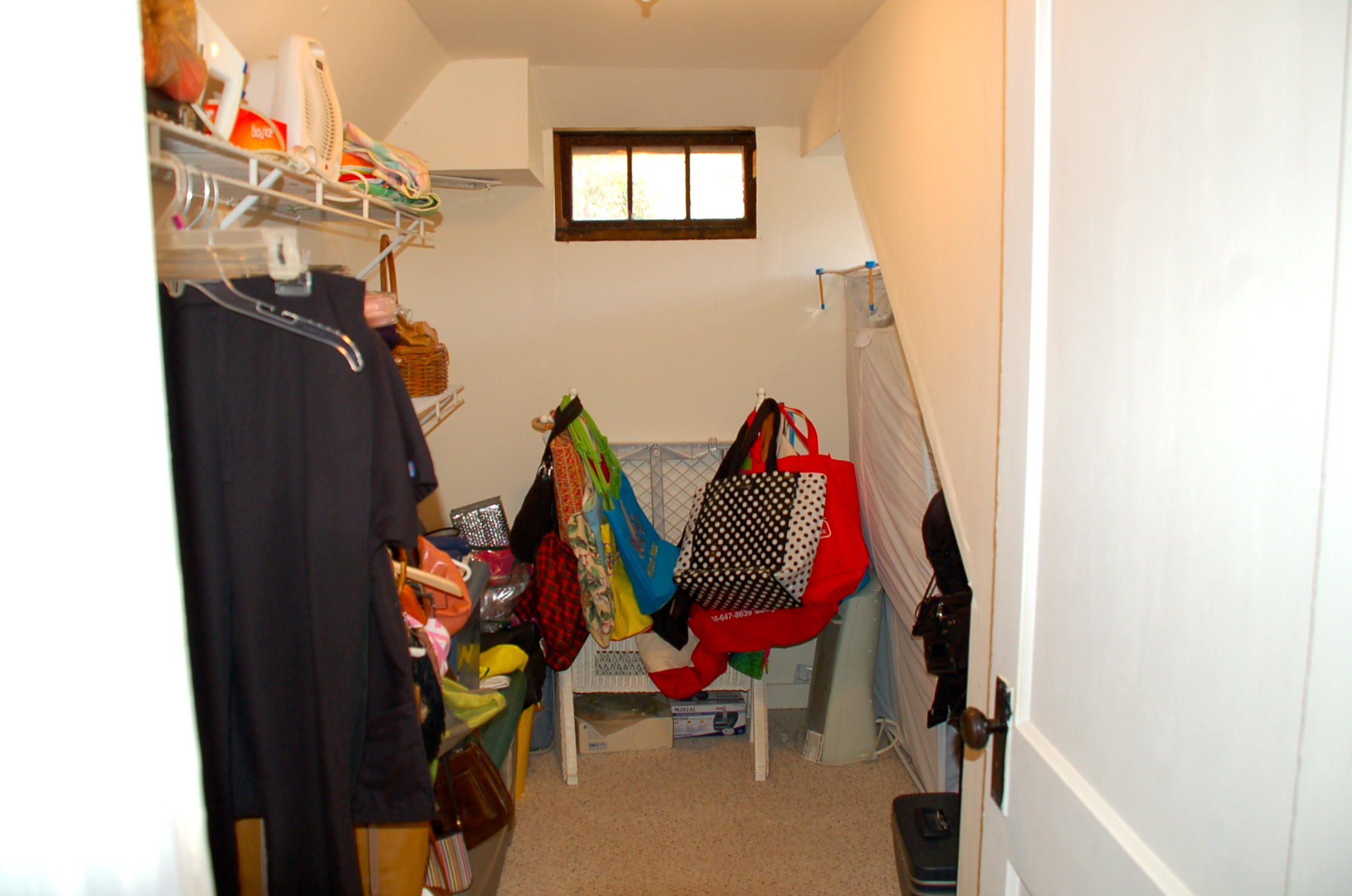 1616 Duncan Road Knoxville, TN 37919 - Photo 21 of 28 walk-in storage