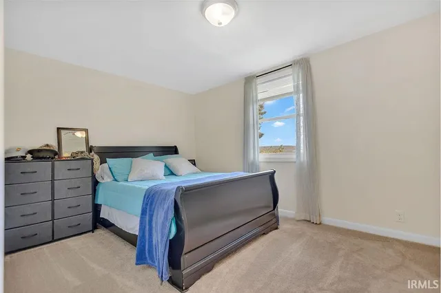 $1,900 | 1744 Parkview Drive, Bedford, IN 47421