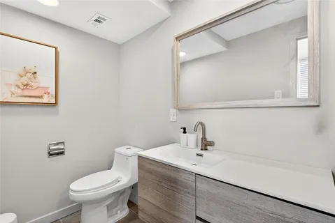 $365,000 | 6211 West Northwest Highway, Unit 400, Dallas, TX 75225