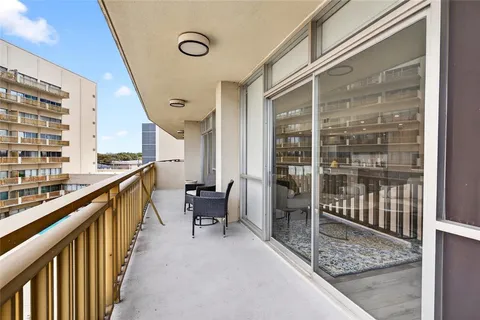 $365,000 | 6211 West Northwest Highway, Unit 400, Dallas, TX 75225