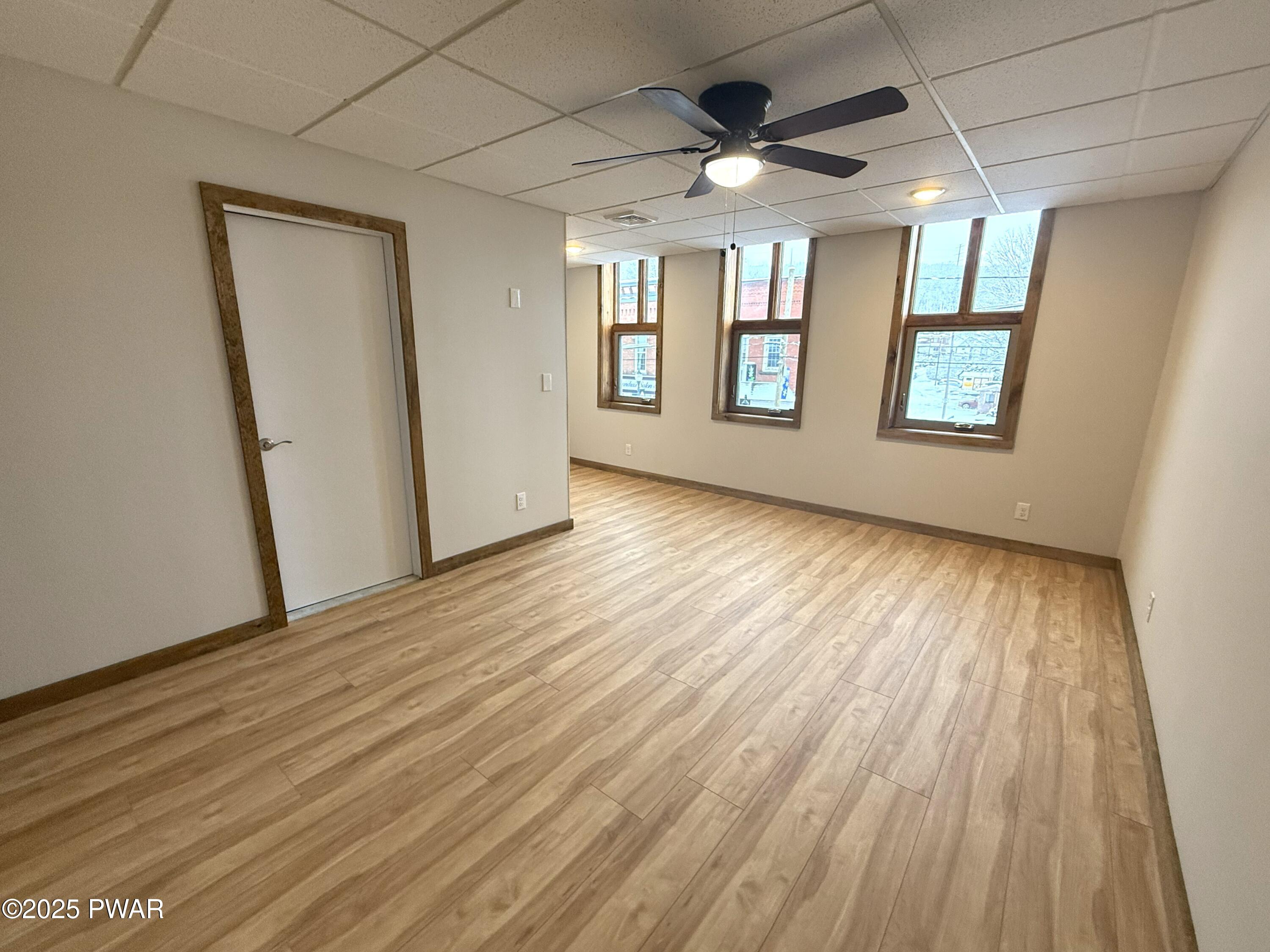 307 Main Avenue, Unit 2 Hawley, PA 18428 - Photo 12 of 22
