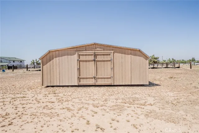 a view of kitchen with utility room