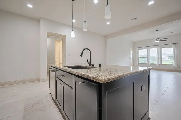 $4,850 | 2112 Arrowood Glen Drive, Houston, TX 77077