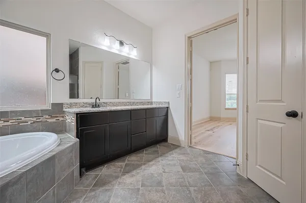 $4,850 | 2112 Arrowood Glen Drive, Houston, TX 77077