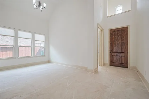 $4,850 | 2112 Arrowood Glen Drive, Houston, TX 77077