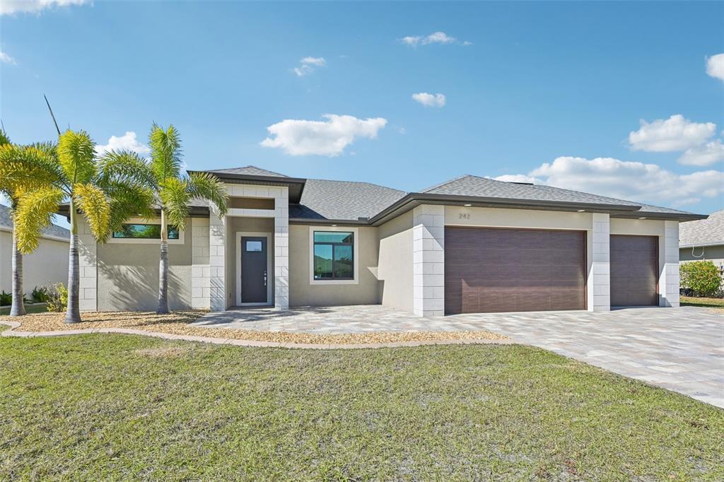 242 Fairway Road Rotonda West, FL 33947 - Photo 9 of 54 Gallery Image 9