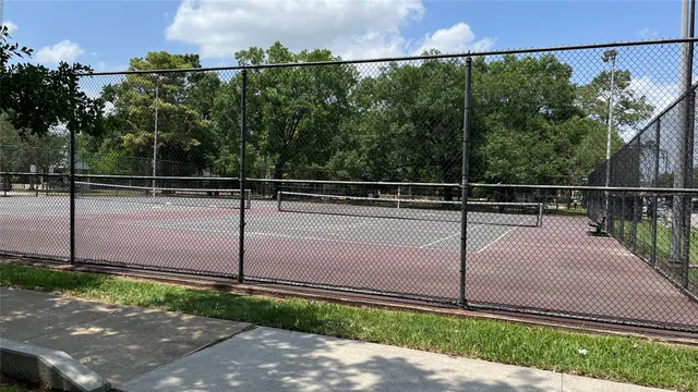 a view of a tennis court