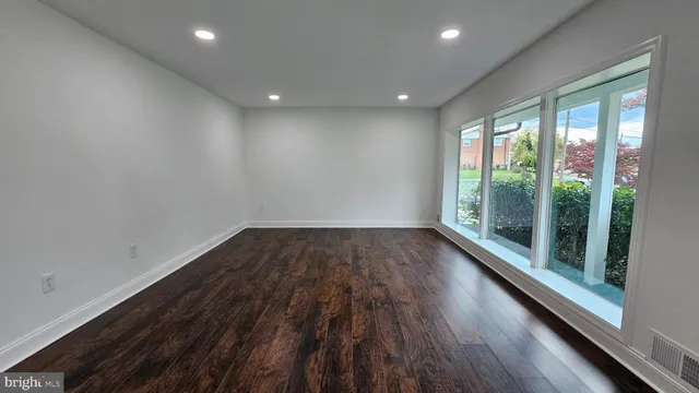 $750,000 | 1407 Northcrest Drive, Silver Spring, MD 20904