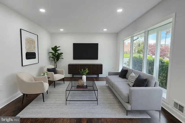 $750,000 | 1407 Northcrest Drive, Silver Spring, MD 20904