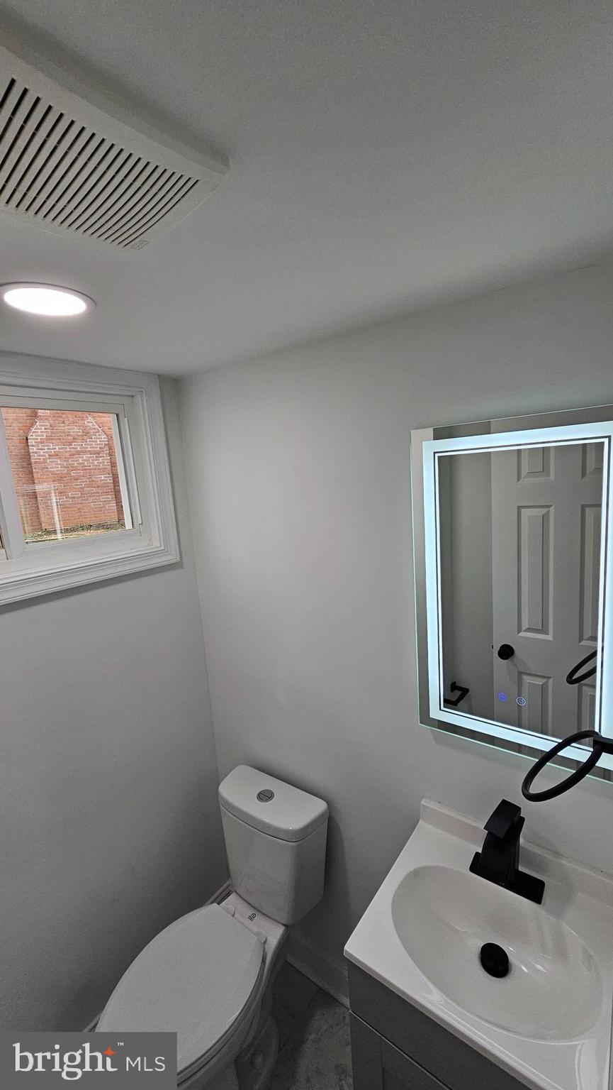 1407 Northcrest Drive Silver Spring, MD 20904 - Photo 28 of 77