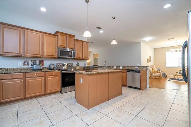 $3,500 | 2342 Crosston Circle, Orlando, FL 32824