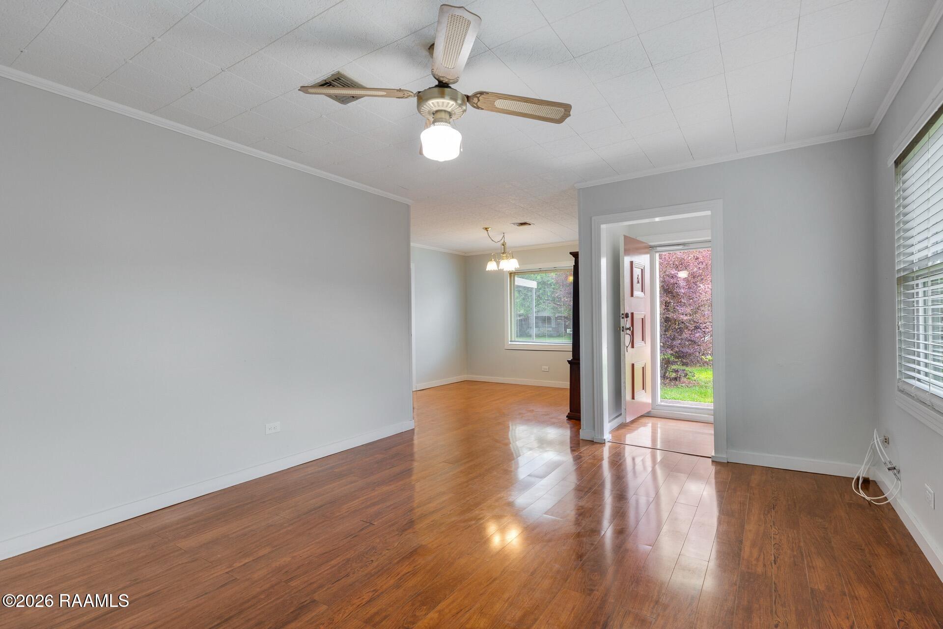 809 Prioux Street New Iberia, LA 70563 - Photo 7 of 27 809 Prioux New Iberia-8