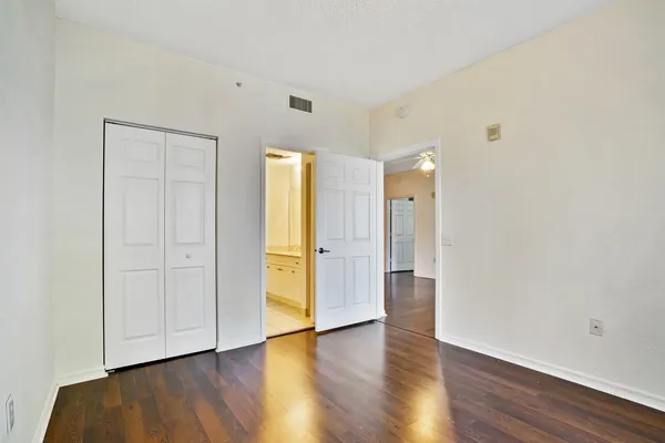 $2,500 | 2812 Grande Parkway, Unit 105, Palm Beach Gardens, FL 33410