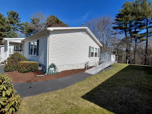 $330,000 | 17 Briarwood Circle, Bridgewater, MA 02324