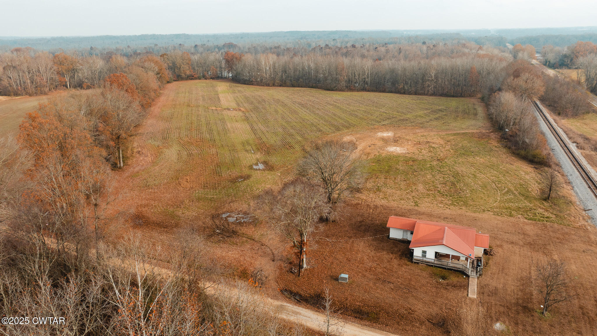 20 Seaboard Lane McKenzie, TN 38201 - Photo 14 of 29 a view of roof with furniture
