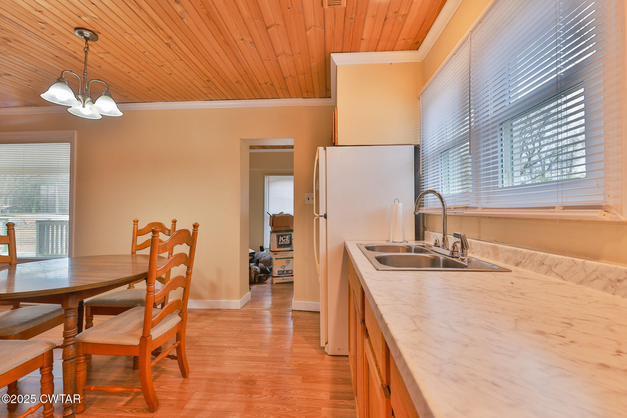 20 Seaboard Lane McKenzie, TN 38201 - Photo 22 of 29 a kitchen with a table and chairs