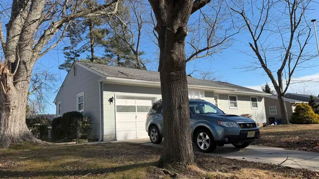 $2,500 | 89 West Laurel Drive, Somers Point, NJ 08244