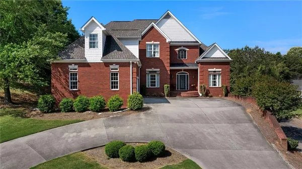 $745,000 | 113 Vogel Street, Calhoun, GA 30701