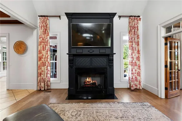 $745,000 | 113 Vogel Street, Calhoun, GA 30701