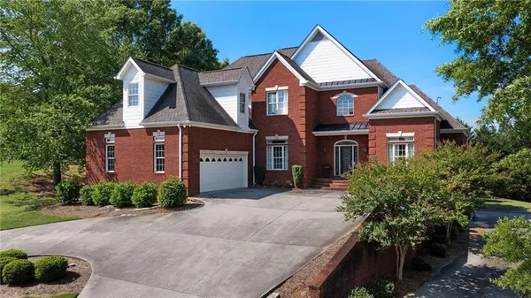 $745,000 | 113 Vogel Street, Calhoun, GA 30701