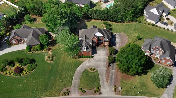 $745,000 | 113 Vogel Street, Calhoun, GA 30701