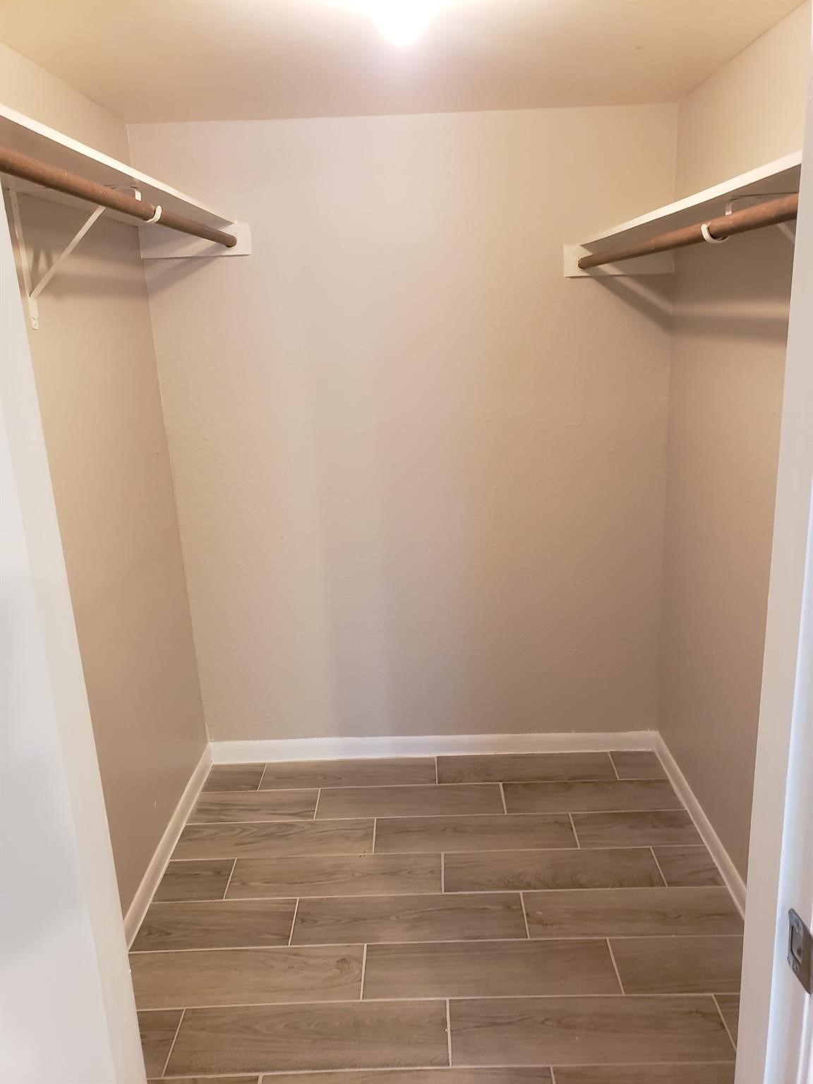 8787 Brae Acres Road, Unit 103 Houston, TX 77074 - Photo 12 of 20