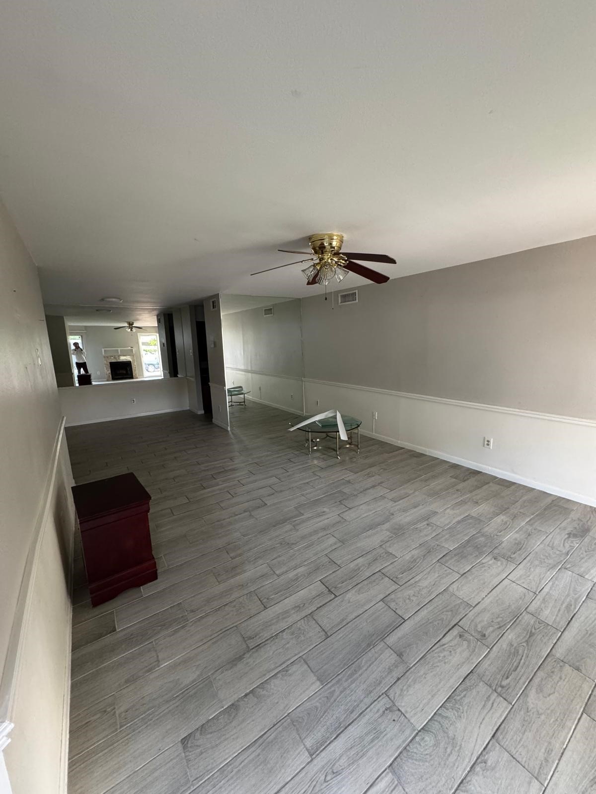 8787 Brae Acres Road, Unit 103 Houston, TX 77074 - Photo 3 of 20