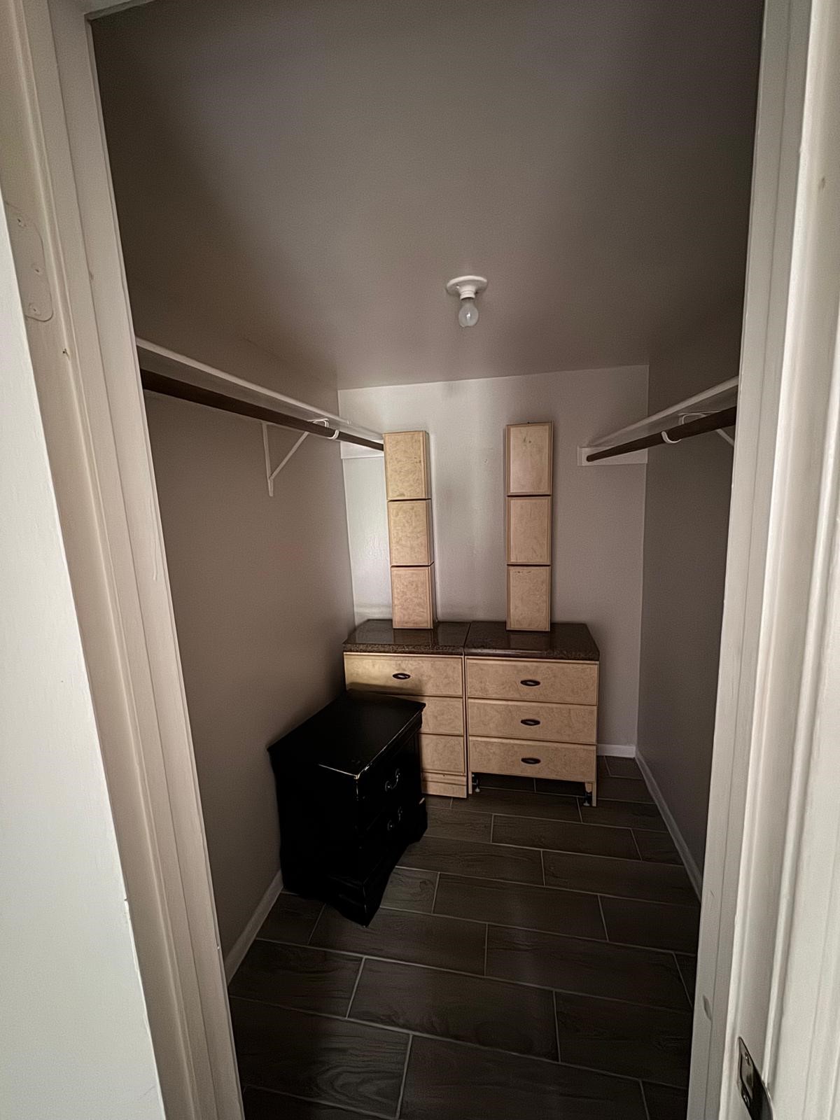 8787 Brae Acres Road, Unit 103 Houston, TX 77074 - Photo 6 of 20