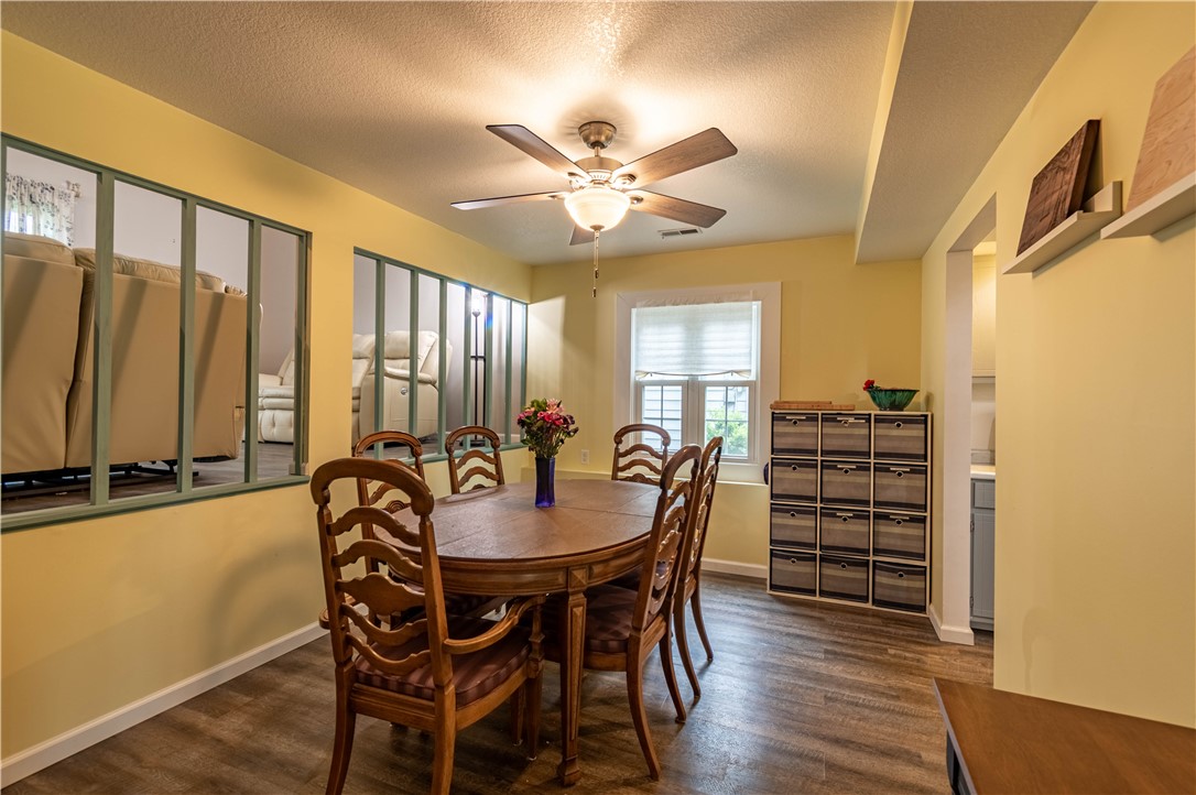 473 Shadow Lane Decatur, IL 62526 - Photo 6 of 25