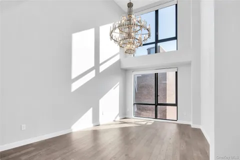 $1,378,888 | 107-06 Queens Boulevard, Unit 9G | Forest Hills