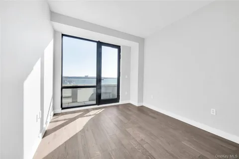 $1,378,888 | 107-06 Queens Boulevard, Unit 9G | Forest Hills