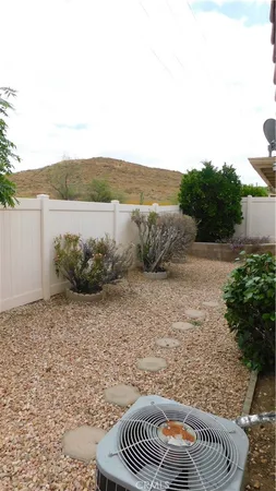 $1,900 | 27662 Alta Vista Way, Menifee, CA 92585