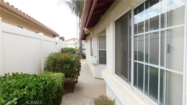 $1,900 | 27662 Alta Vista Way, Menifee, CA 92585