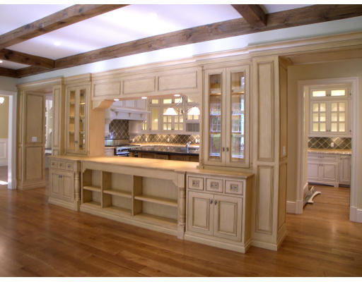 180 Highland Street Weston, MA 02493 - Photo 13 of 26