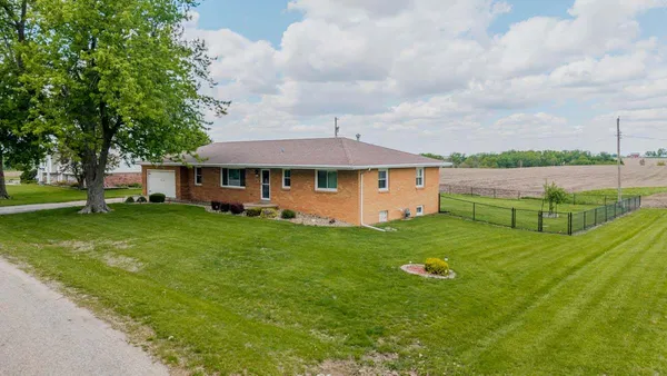 $269,900 | 200 West Winslow Street, Danvers, IL 61732