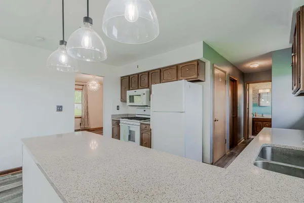 $269,900 | 200 West Winslow Street, Danvers, IL 61732