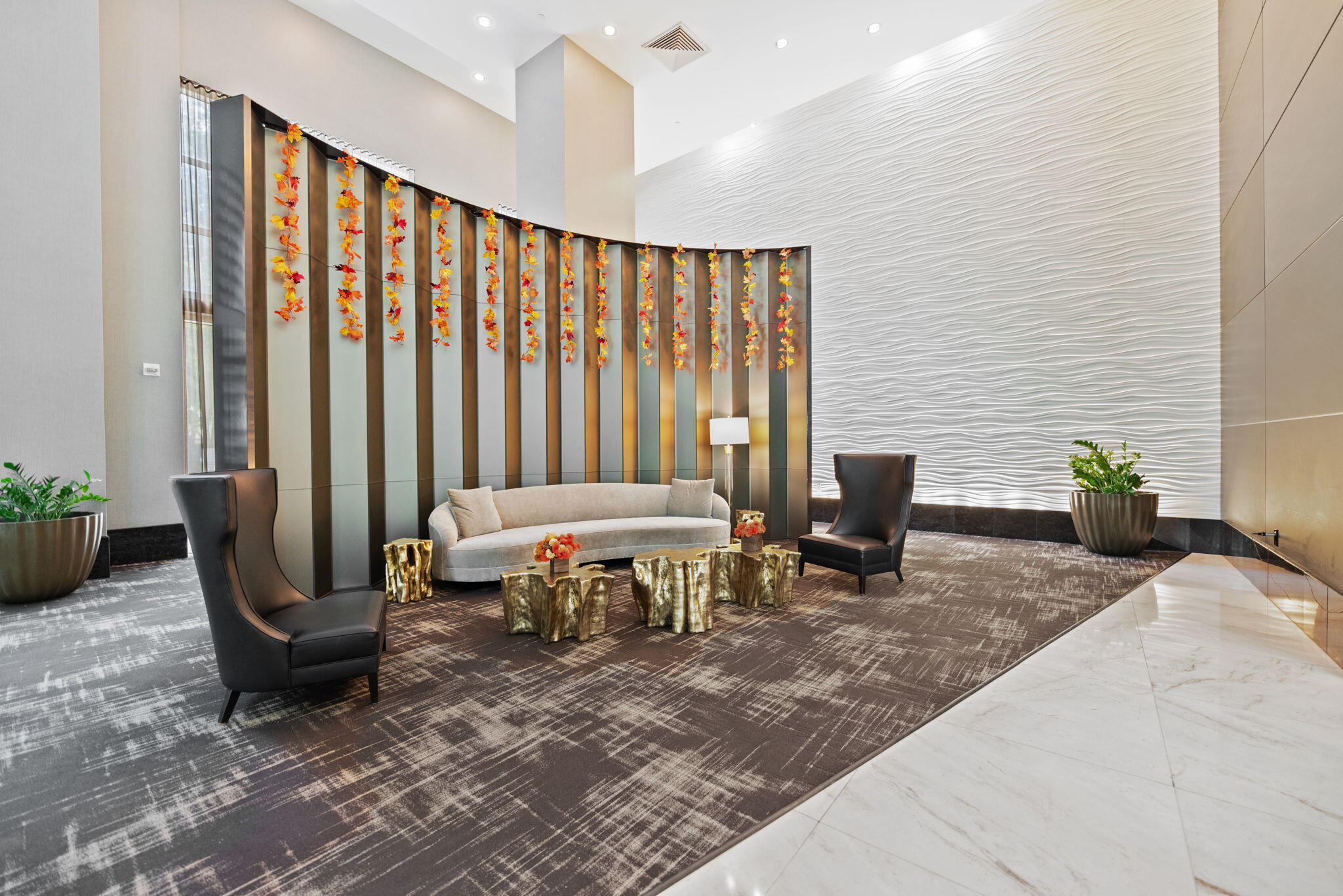 951 Brickell Avenue, Unit 400 Miami, FL 33131 - Photo 5 of 40 a living room with furniture and a potted plant