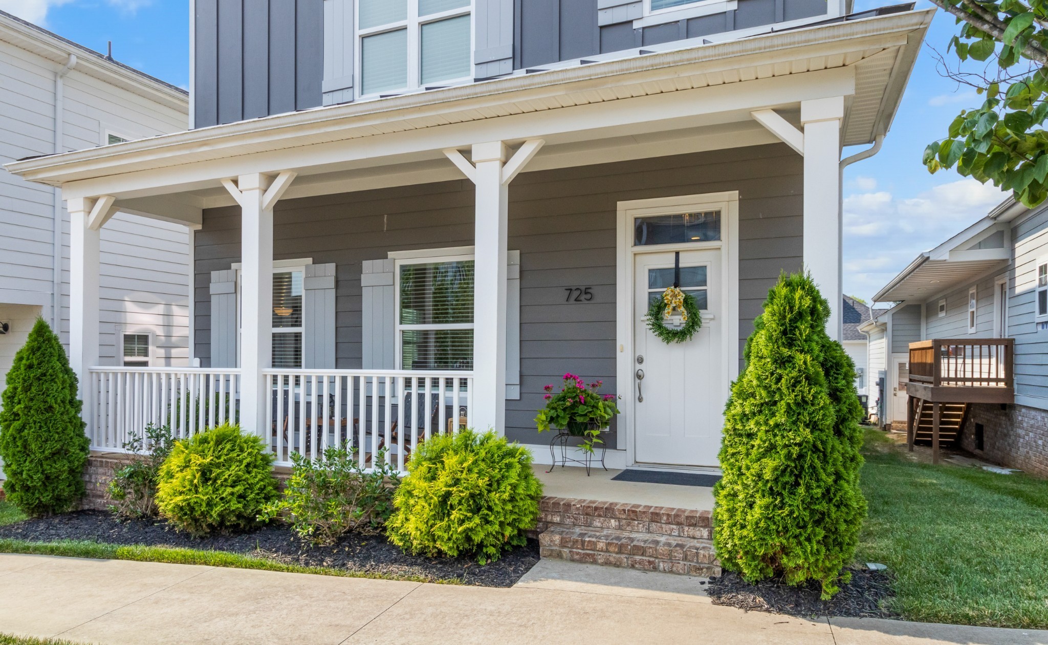 725 Centre Street Pleasant View, TN 37146 - Photo 4 of 44 front view of a house