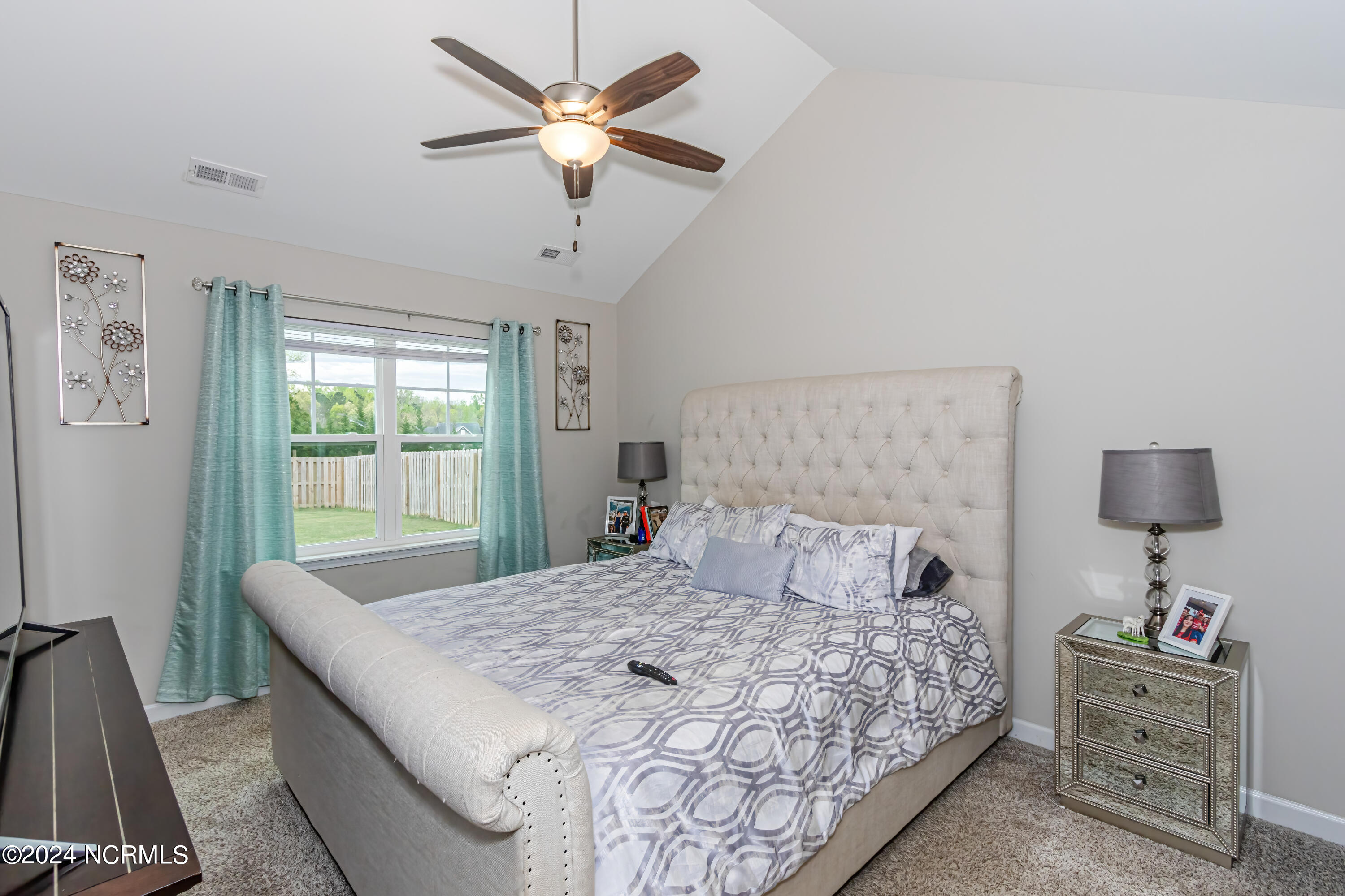165 Hawks Point Road Jacksonville, NC 28540 - Photo 24 of 73 Primary bedroom