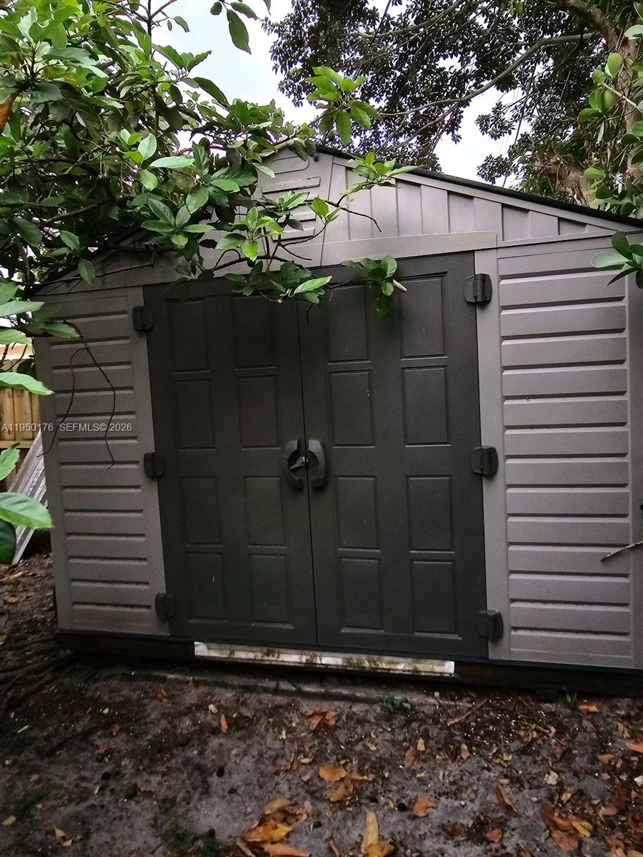 10330 Southwest 53rd Street, Unit 10330 Miami, FL 33165 - Photo 23 of 26