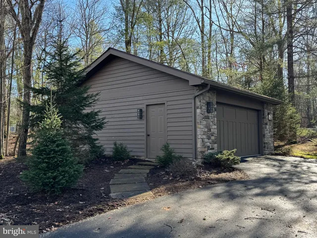 $3,100,000 | 255 Thornberry Road, Oakland, MD 21550