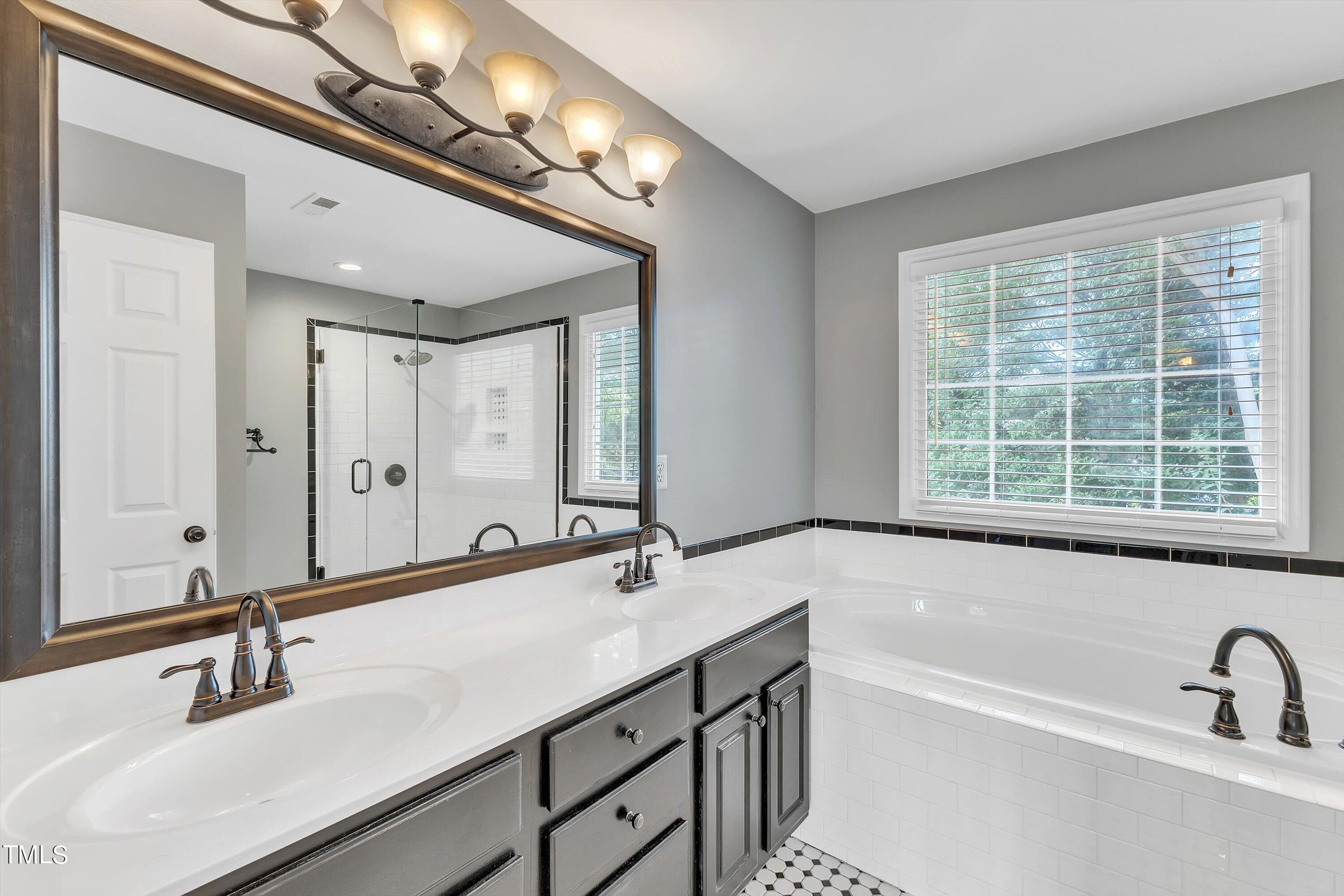 2424 Havershire Drive Raleigh, NC 27613 - Photo 37 of 52 37-IMG_7549