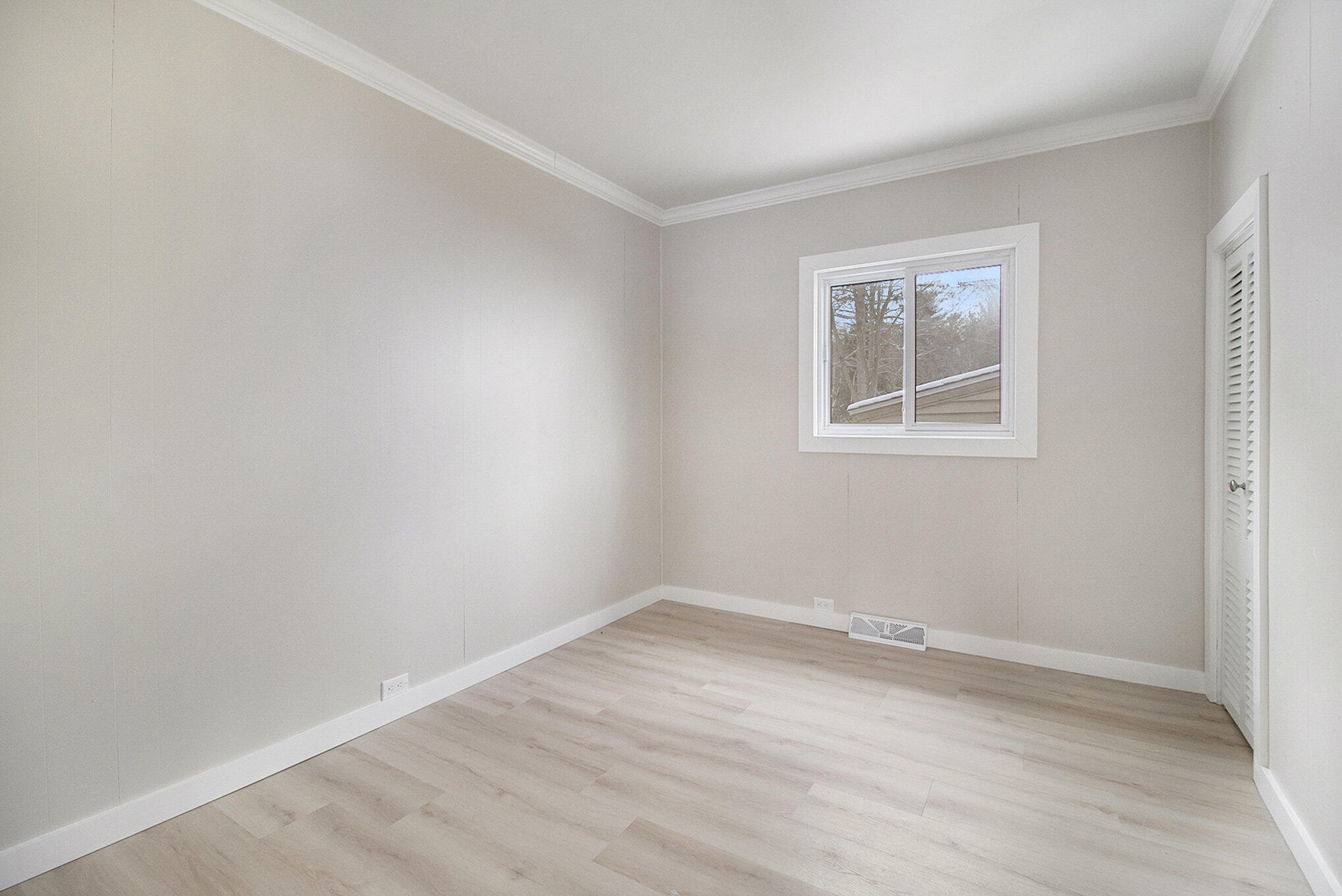 8496 Mill Street Onekama, MI 49675 - Photo 12 of 19 Bedroom #1