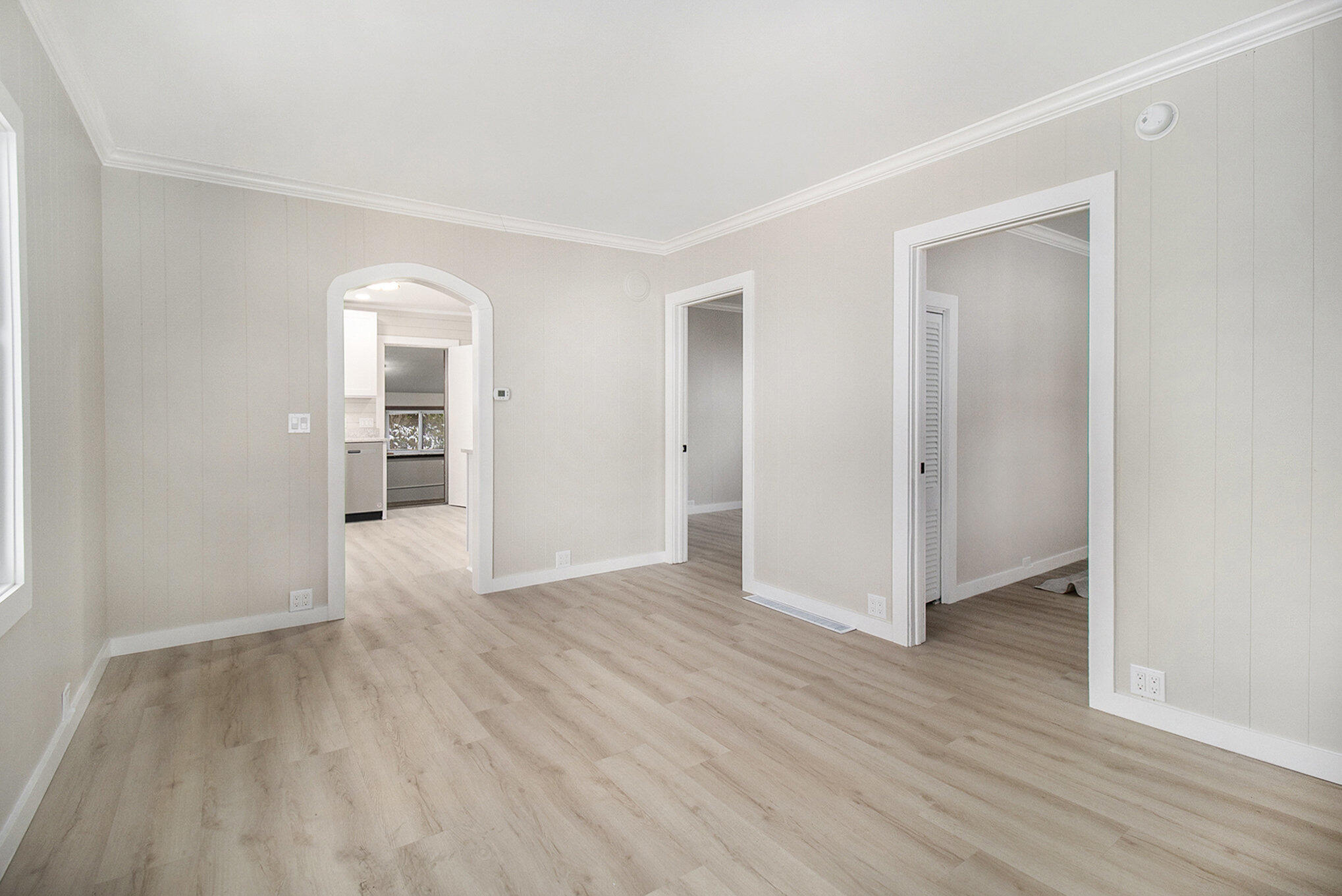 8496 Mill Street Onekama, MI 49675 - Photo 7 of 19 Living Room