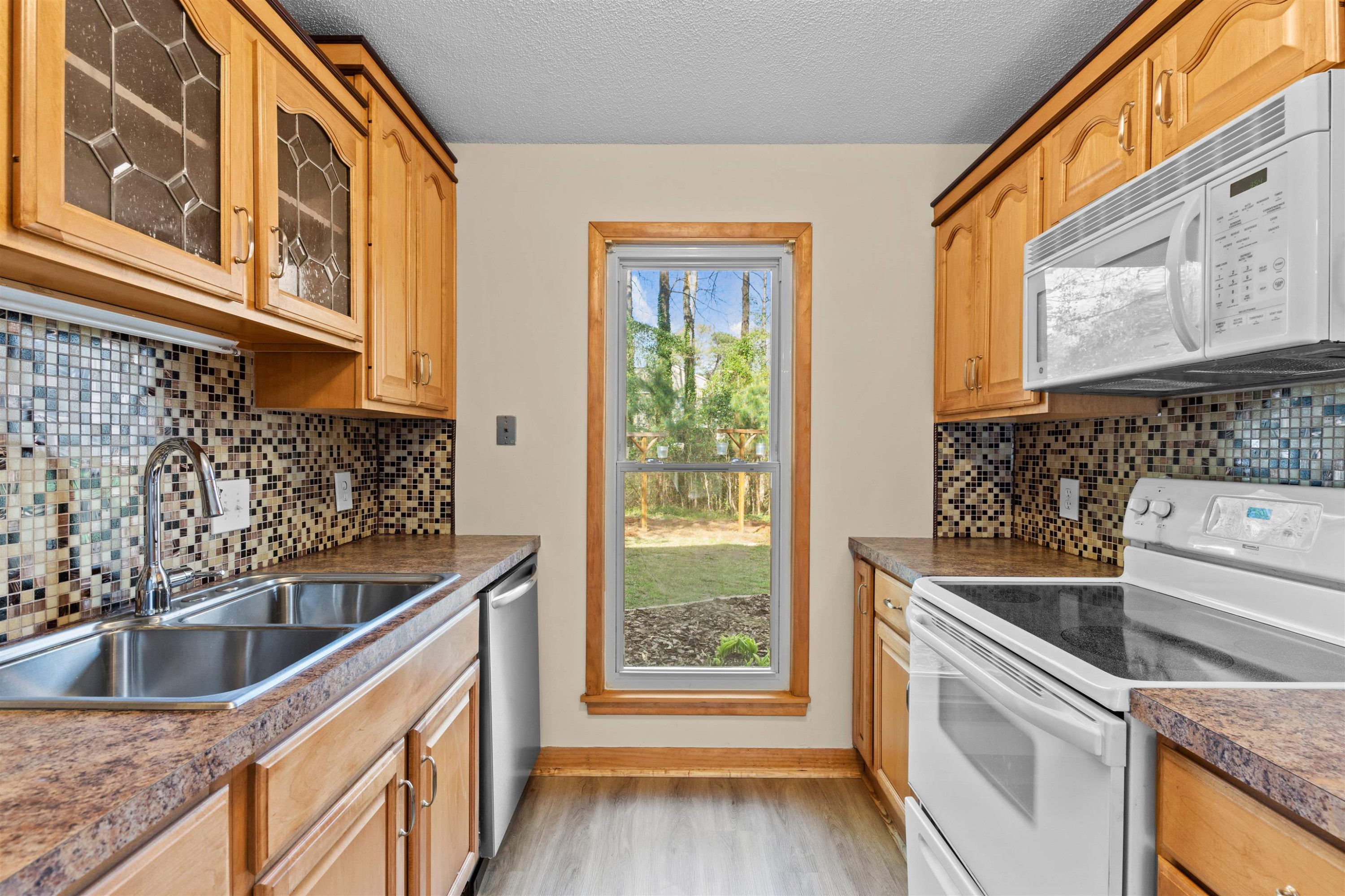 505 Ashebrook Drive Raleigh, NC 27609 - Photo 9 of 26 Photo 9